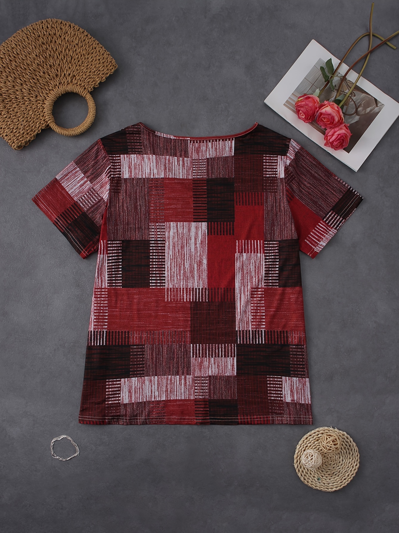 Plus Size, Plus Size Women's Casual V-Neck Short Sleeve T-Shirt - Stretchy Patchwork Print Top with Lime Green & Purple Geometric Design, Machine Washable for Spring Summer Fall, Seasonal Fashion, Nontransparent Fabric, Highelastic Material