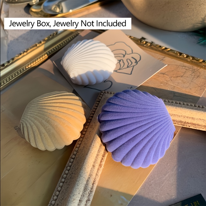 Shell-shaped Velvet Jewelry Earring Display Box