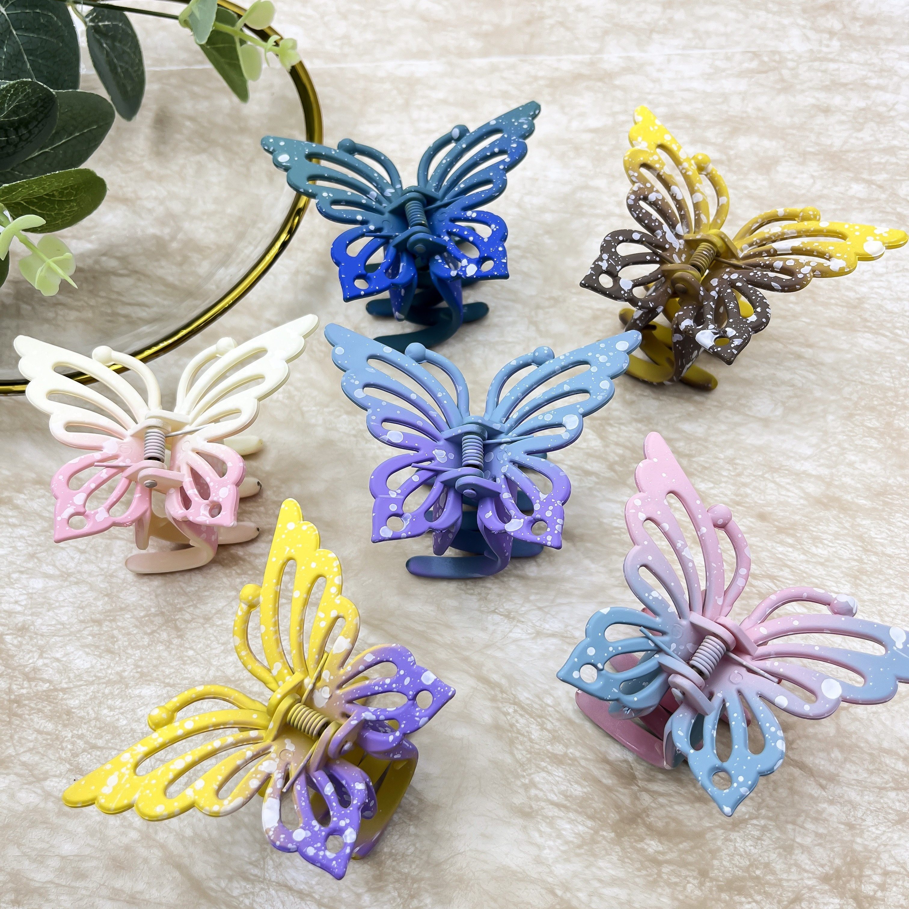 

6pcs Boho Chic Large Butterfly Hair Clips - Gradient Shark Claw Design For Women, Valentine's Day &