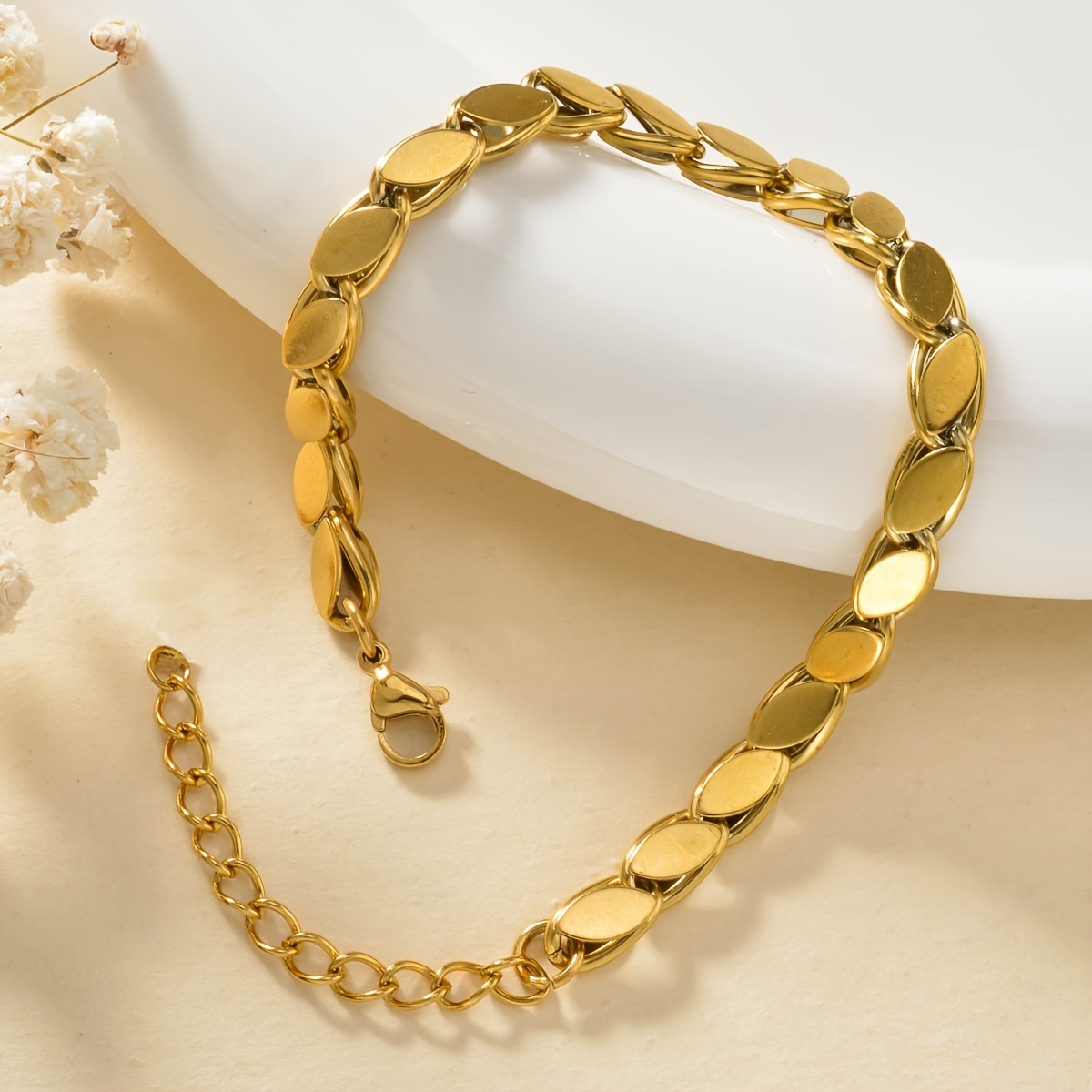 Middle Eastern-Inspired Bohemian Style Leaf Bracelet