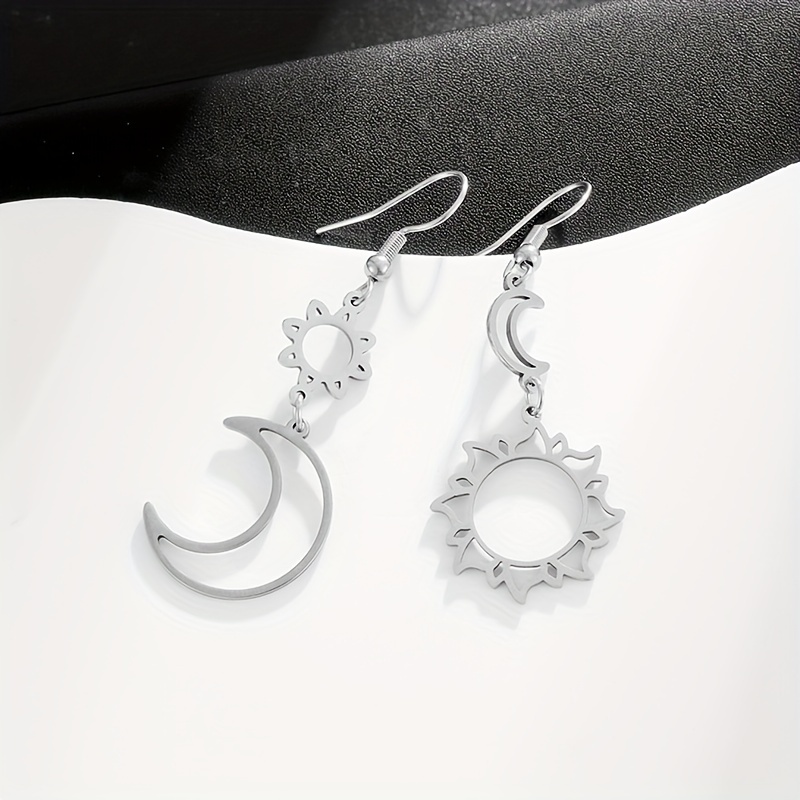 TEMU 1 di Orecchini Asimmetrici in Acciaio Inossidabile con Sole e Luna - Orecchini e Versatili per Donne - Adatti a Occasione - per la Tua
