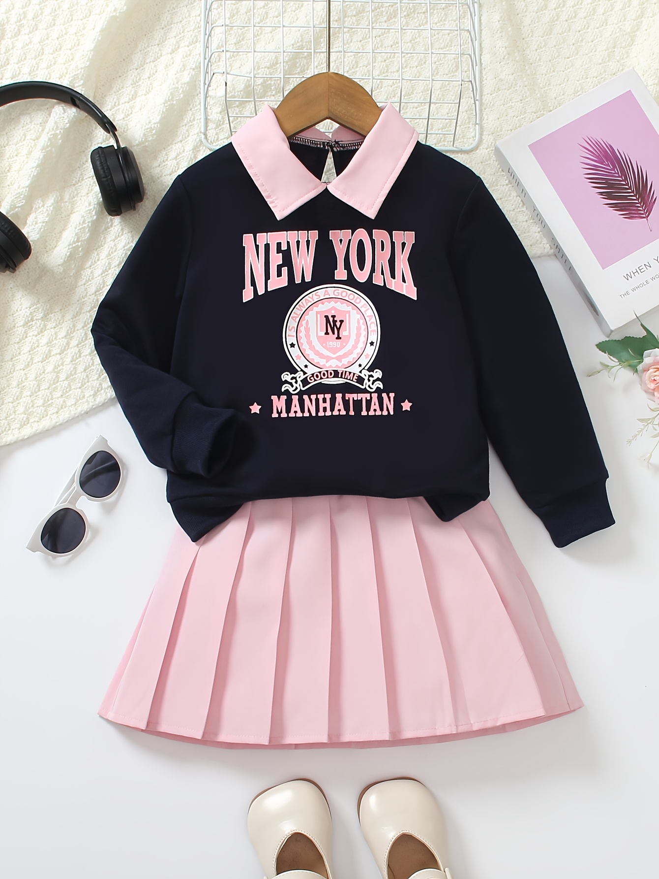 Two-piece Set for Girls: Fashionable Letter Random Print with Turnover Collar Regular Long Sleeve Top + Pleated Edge Solid Color Regular Short Skirt Length and Thigh Spring and Autumn Casual Half Skirt Set