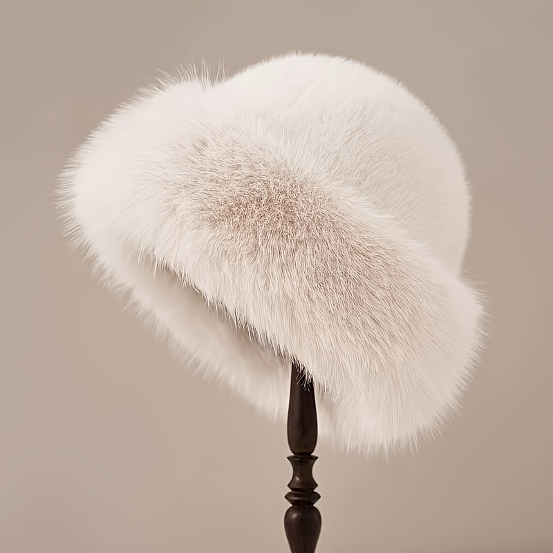 

Elegant Women's Faux Fur Beanie - Thick, Warm Ear Protection | Luxurious Winter Accessory & Perfect Holiday Gift