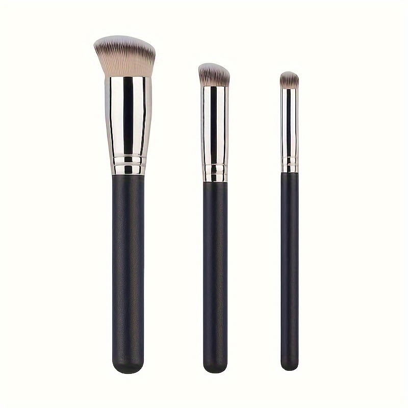 

Round Head Blemish Brush 370