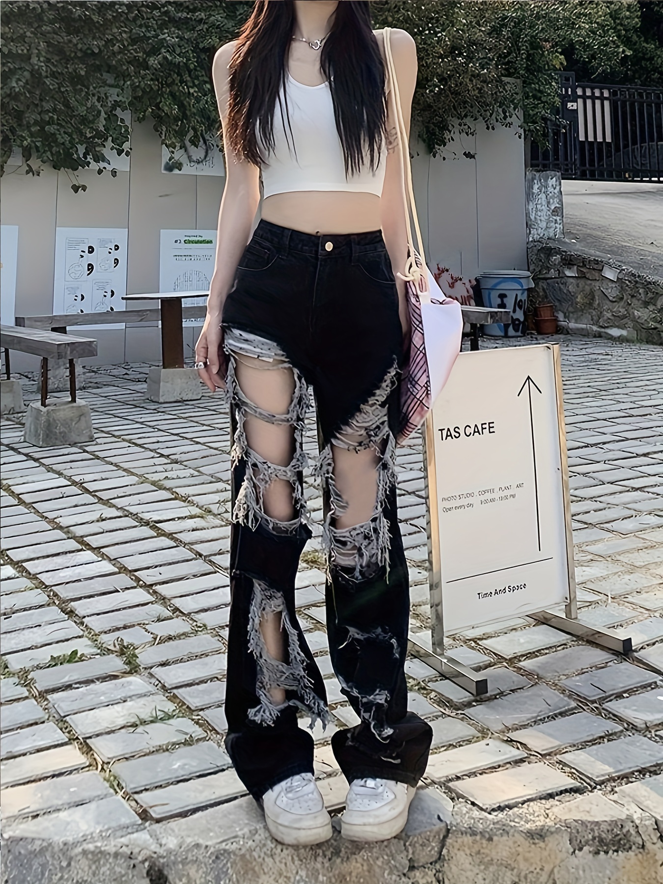 Crop Top Black Ripped Loose Jeans Black Ripped Baggy Jeans