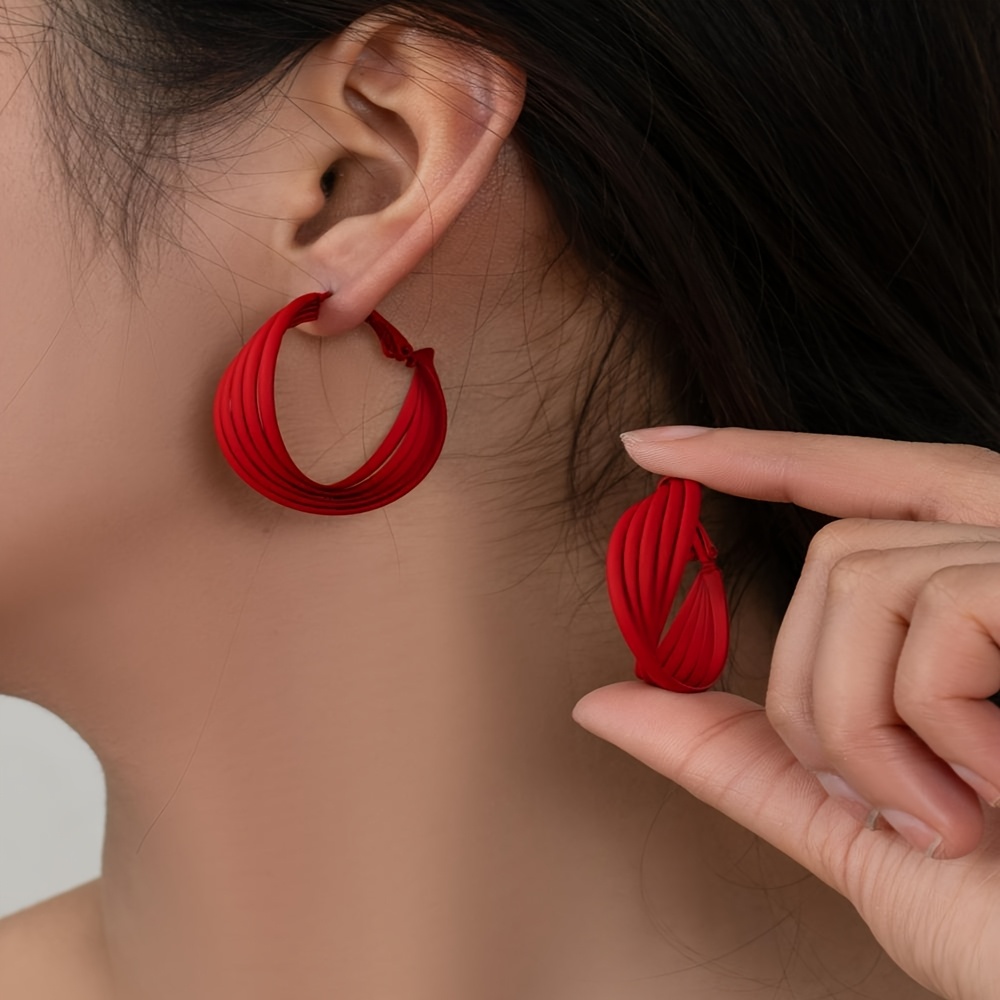 Women's Vintage Layered Hoop Earrings - Red Circular Cascading Loops, Everyday & Formal Events Jewelry - Retro For Wear, Vintage Earrings, Versatile Accessories, Durable Hoops