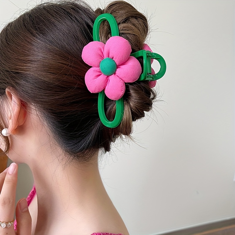 

Resin Flower Hair Claw Clip Cute Sweet Style Large Green Color Matching Floral Hair Accessory For Women And Teens