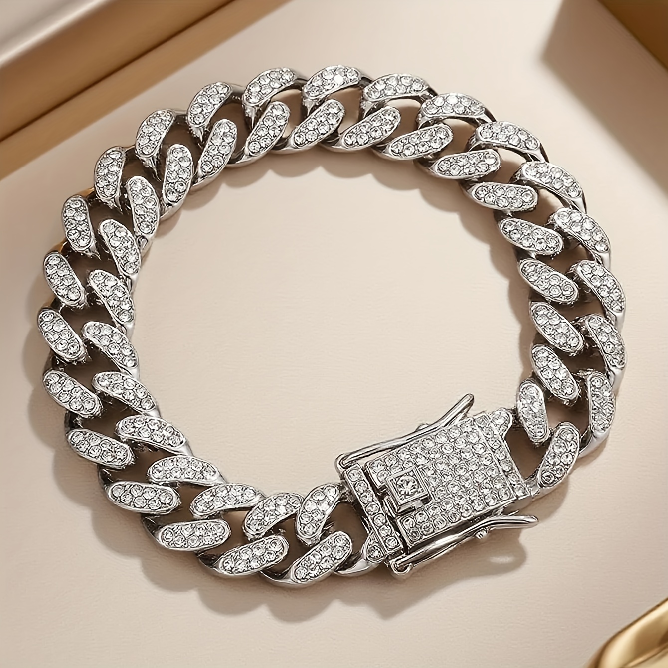 TEMU 1pc Fashionable And Rretro Irregularly Shaped Bracelet For Women Suitable For Parties Daily Wear Music Festivals, As A Gift For Wife Girlfriend