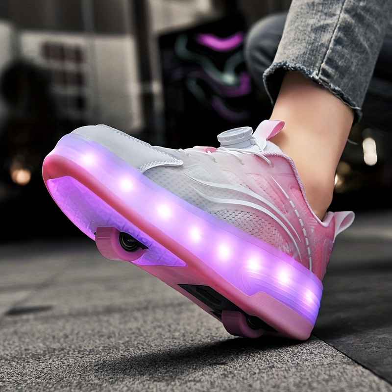 Light-up roller shoes detail image