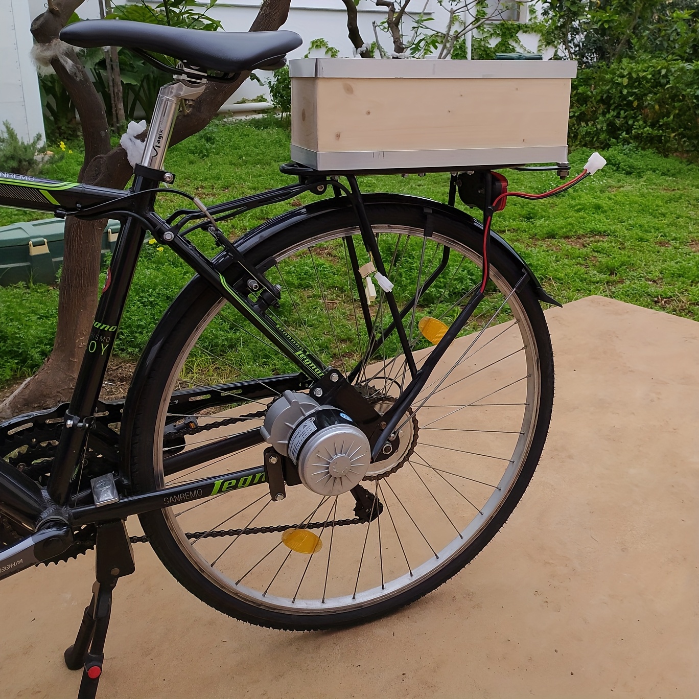 Kit De Conversion Vélo électrique 250W 28 Pouces - Roue Arrière, Batterie 36V 15Ah