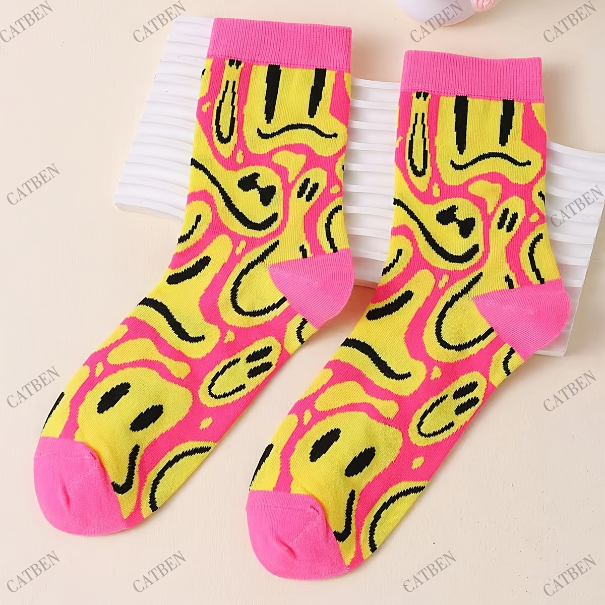 Temu – TEMU 1 Pair Socks Socks Novelty Socks For Women Gifts Socks For Friend Gift For Casual Socks Socks For Men Socks Spring Socks Trendy Socks Smiling