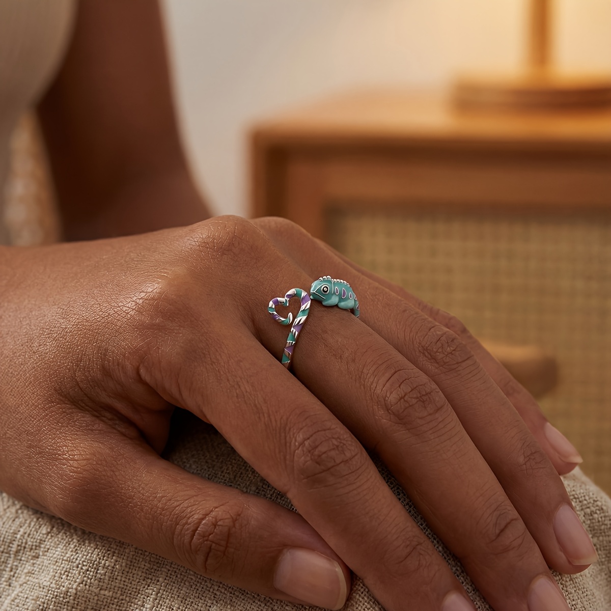 Women's Chameleon Love Open Ring, Versatile Design