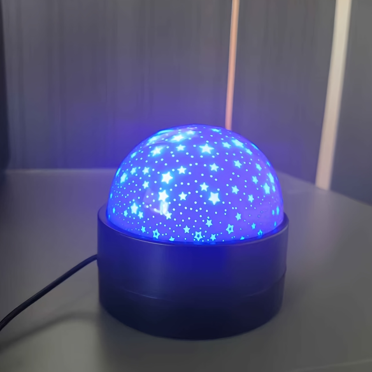 TEMU Lampe de projection ciel étoilé, variateur à changement automatique de 7 couleurs, lampe murale USB, décoration pour chambre à coucher, salon,