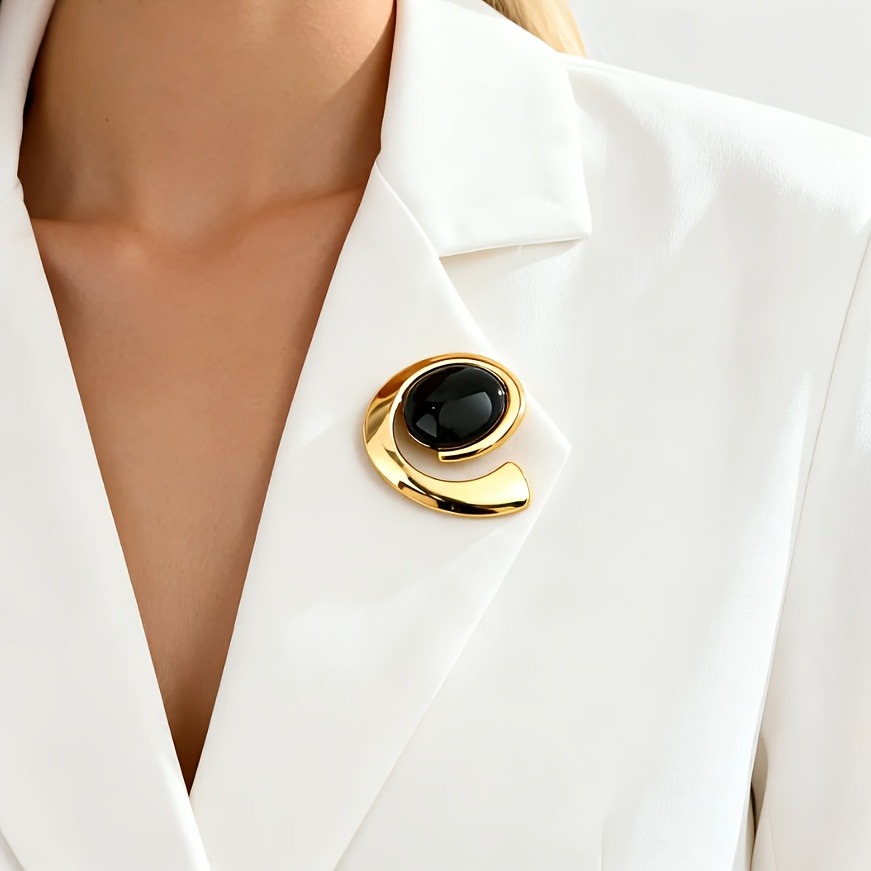 Spiral Swirl Shaped Brooch - Elegant