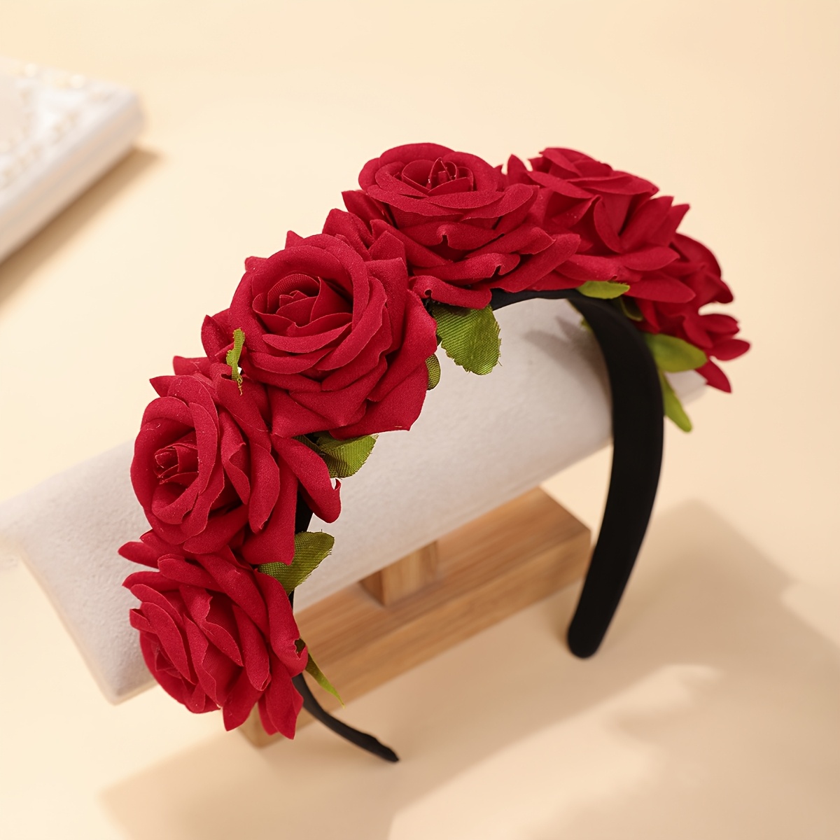 Image of 1 Ultra-ethereal Forest-style Artificial Rose Flower Headband For Women's Valentine's Day, Halloween, Christmas Party Headwear