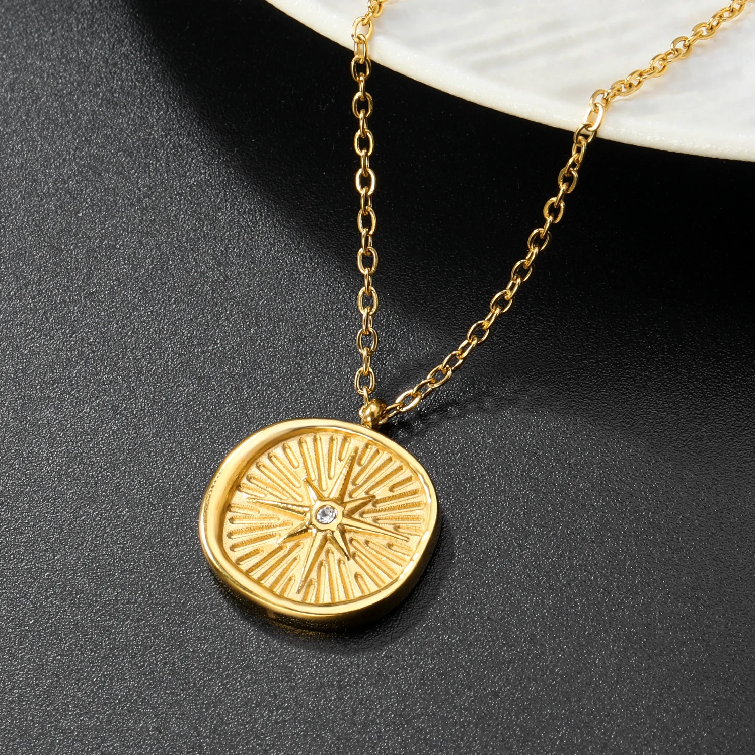 Women's Vintage-Style Octagonal Pendant Necklace, Stainless Steel