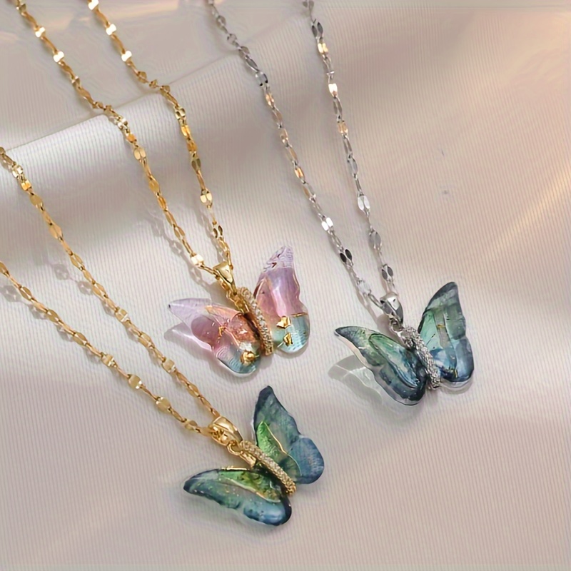 

3pcs Gradient Color Butterfly Resin Pendant Chain Necklaces Set