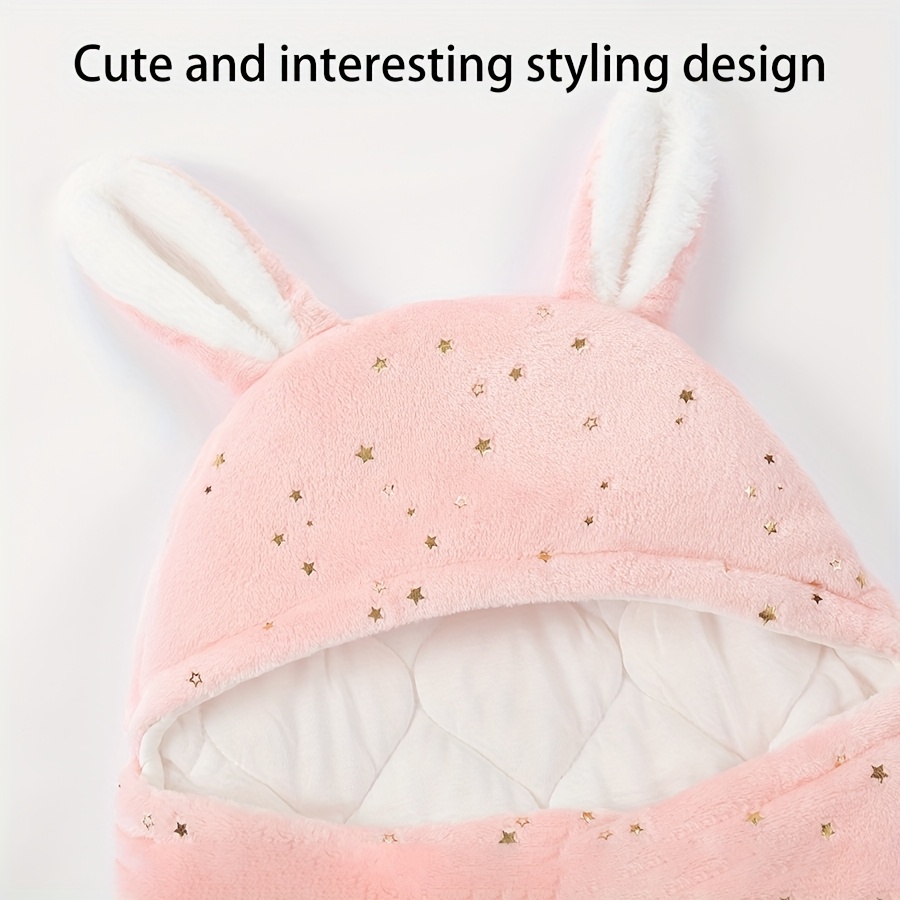 A Thick Hooded Scarf for Newborns, Ideal for Hospitals And Family Use, Designed to Keep Babies Warm, Perfect for Baptism Presents And Holiday Robes