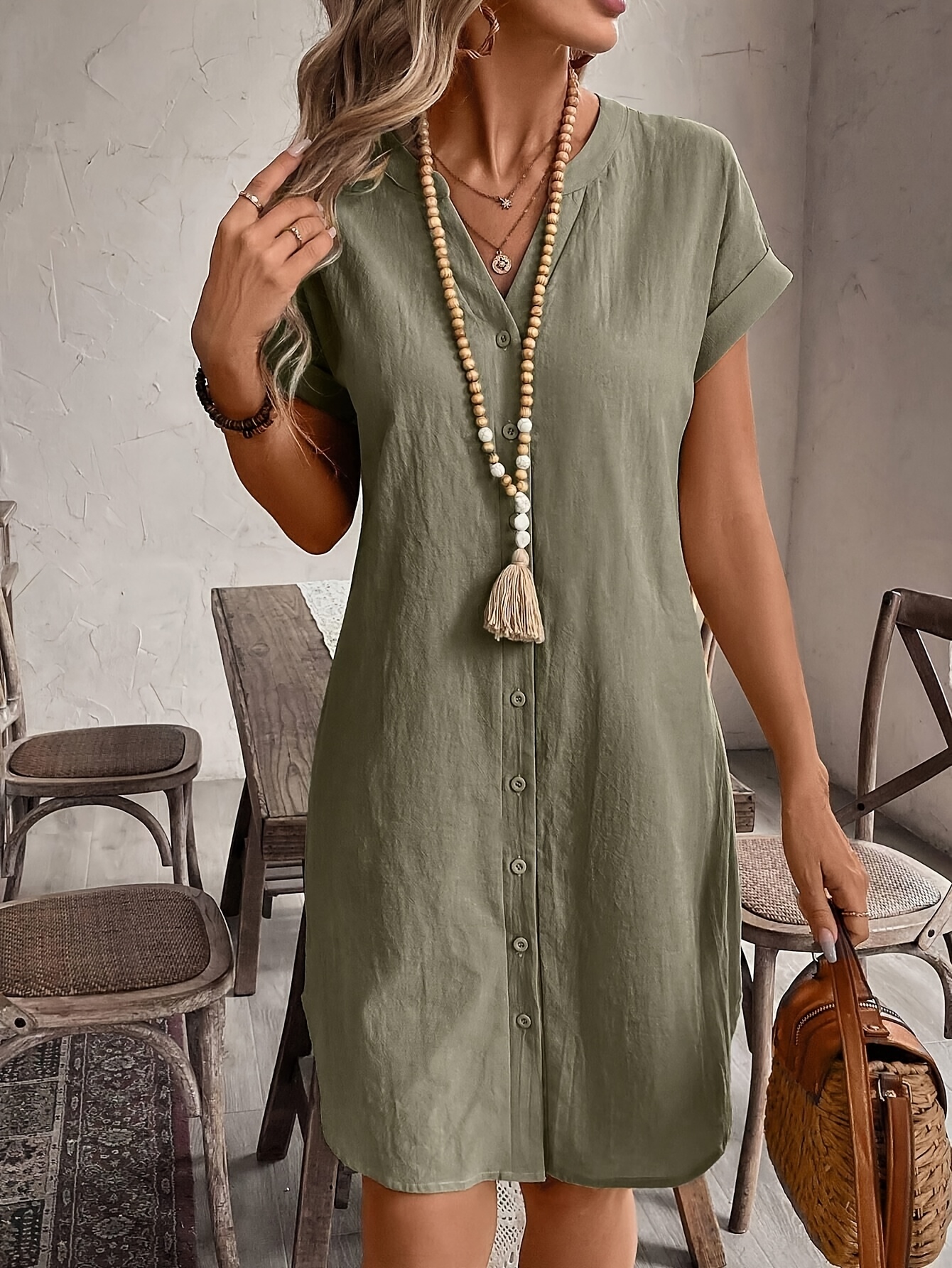 elegant style 2025 european and   new solid color v neck button loose casual dress