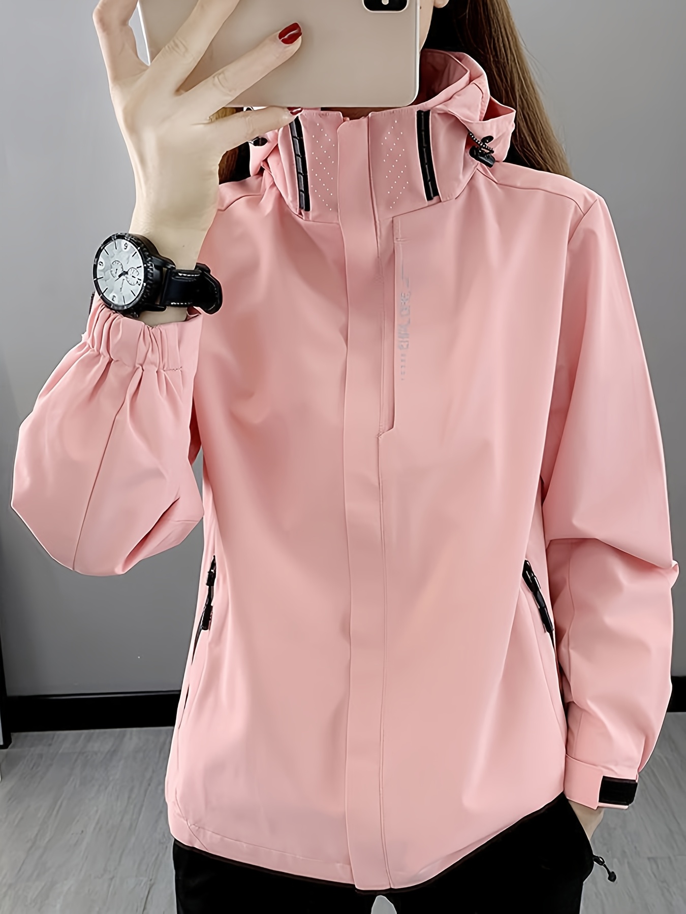 Chaqueta para mujer resistente al viento con capucha desmontable y bolsillos con cremalleras, ideal para senderismo y pesca en todas las estaciones, puños ajustables, color rosa vibrante con detalles en negro, equipo de senderismo - Imagen 5