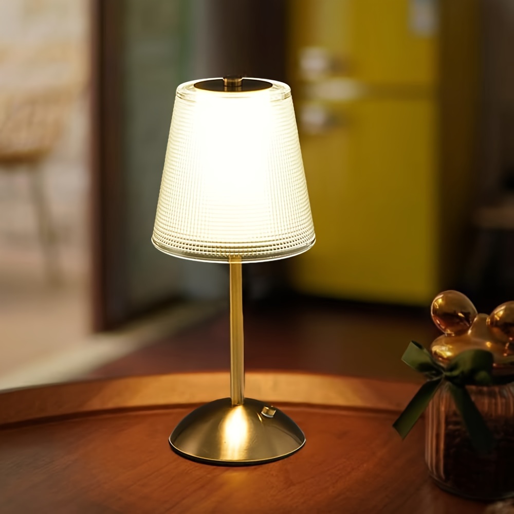 

Portable Crystal Table Lamp, Cordless Metal Vintage Desk Lamp, 3 Color Touch Control Rechargeable Lamp, 3-levels Brightness Room Decor Desk Lamp, Living Room, Kitchen, Dining Room Lamp