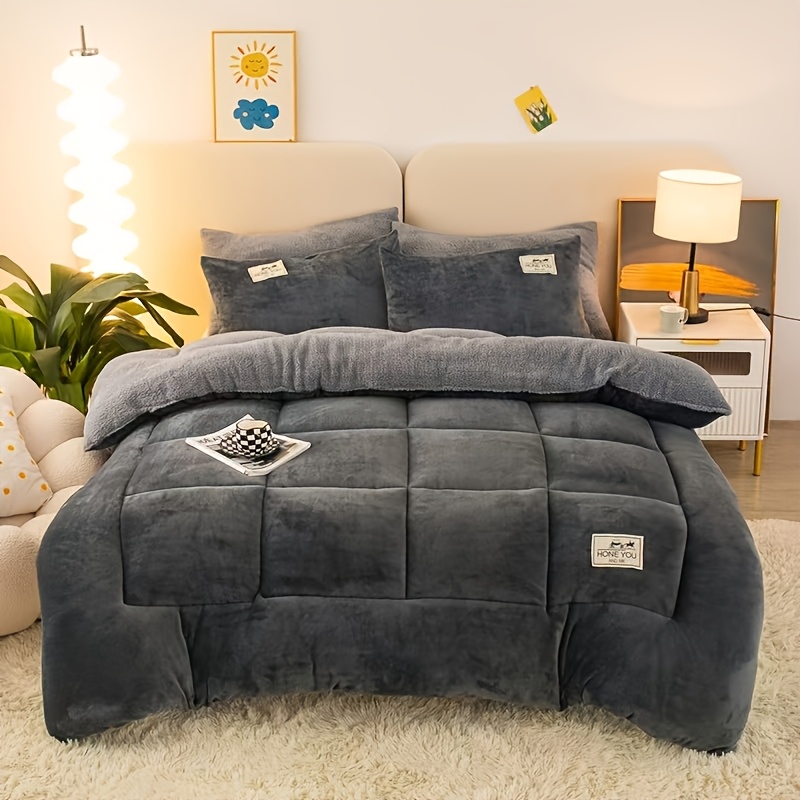 TEMU 1pc Thick Lamb Quilt, Ultra-breathable Quilt Double-sided, Box-stitched Solid Color Quilt Suitable For Bedroom Warm Autumn Winter Quilt, Gift,