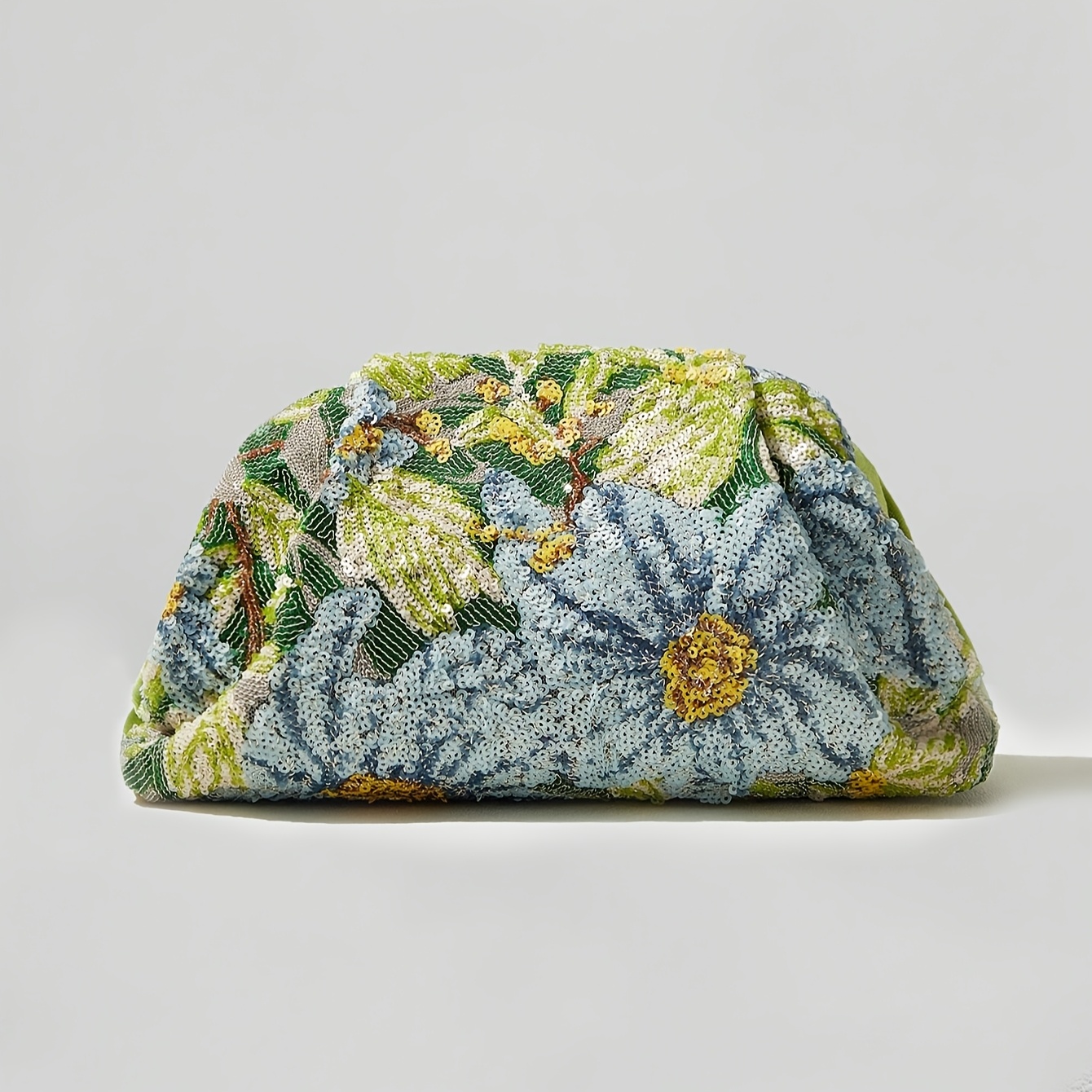 Image of Women's Elegant Sequined Random Floral Pattern Velvet Evening Bag, Lightweight Portable Clutch Pleated Bag, Suitable For Weddings, Afternoon Tea, Dates, Parties, Beach, Vacation, Club, Gifts