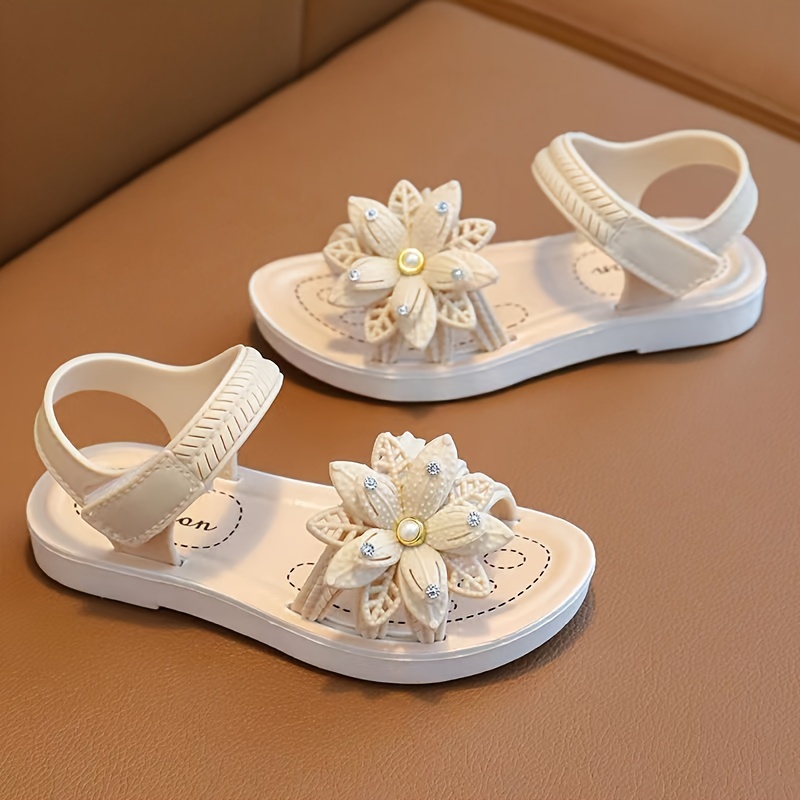 Soft and Comfortable Princess Sandals for Little Girls: Floral Design, Low Heel, and Lightweight Construction