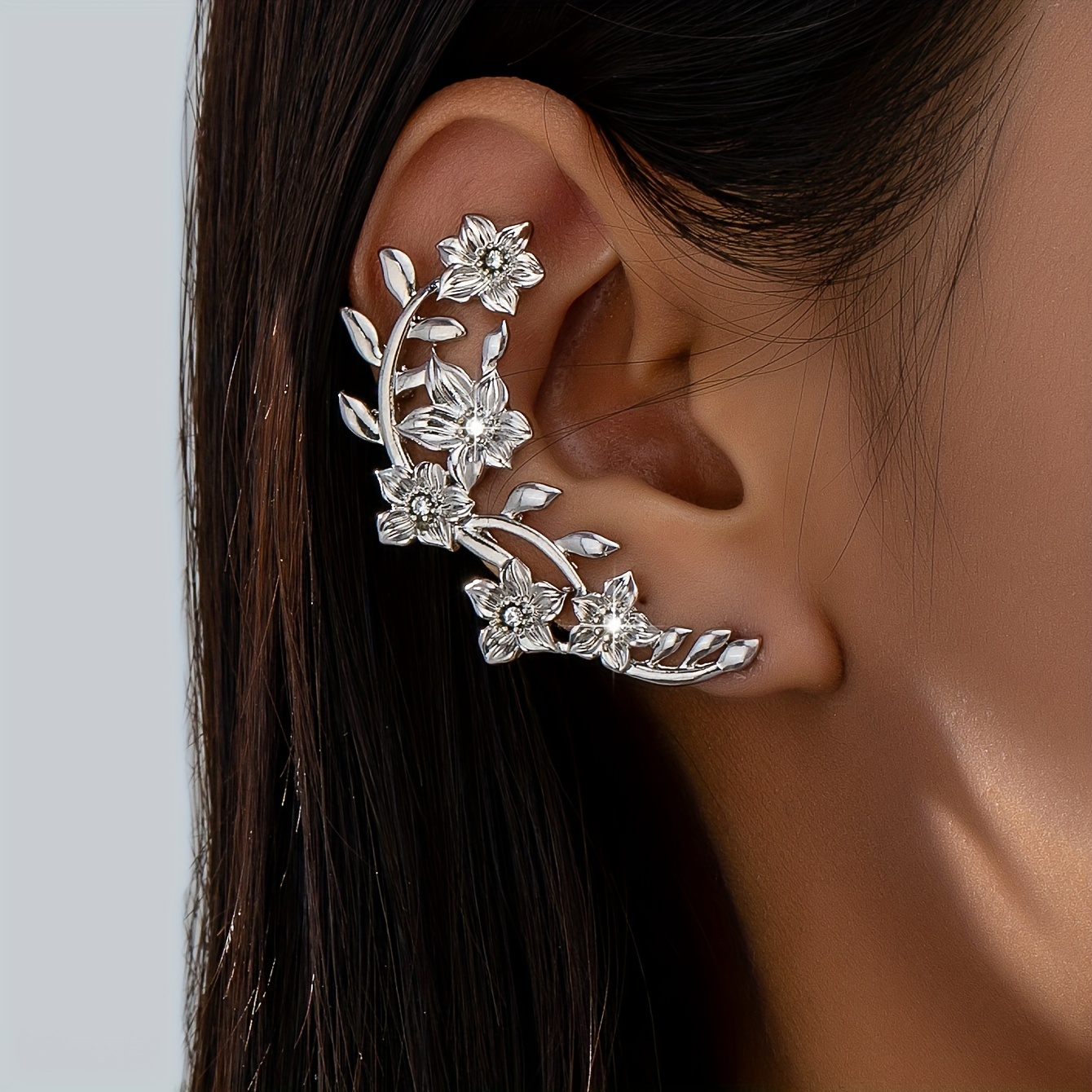 

Vintage Floral Cutout Cuff Earring, Metal Filigree, Antique Style, Simple Design, Statement Ear Crawler For Women