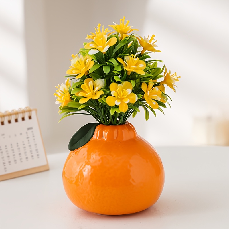 

Handmade Ceramic Orange Vase, Artistic Decorative Pottery, Round Glass & Ceramic Home Decor, No Power Required, Battery Not Included