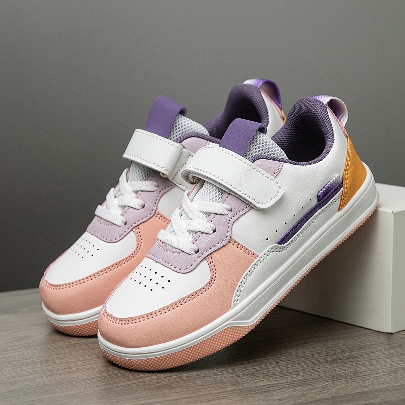 1 Pair of Boys and Girls Shoes with Sticky Buckle Design, Comfortable Flat Bottoms, Breathable and Durable, Youngsters Sports Casual Shoes in Candy Colors, Suitable for All Seasons, Youngsters'S Shoes