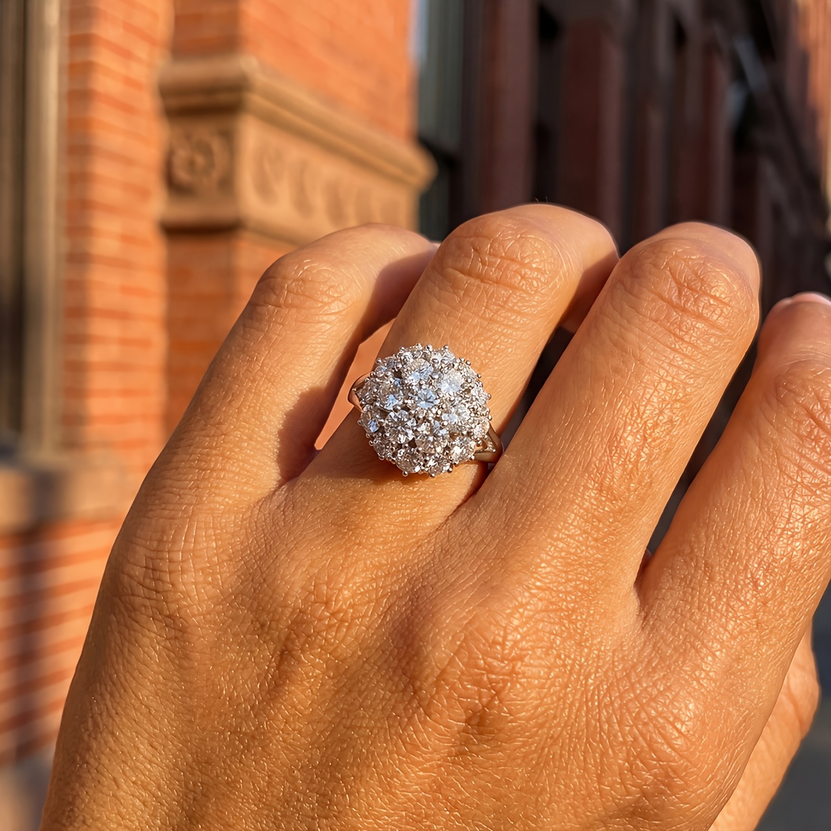 Women's Exquisite Flower Ring, Elegant Year-Round Accessory