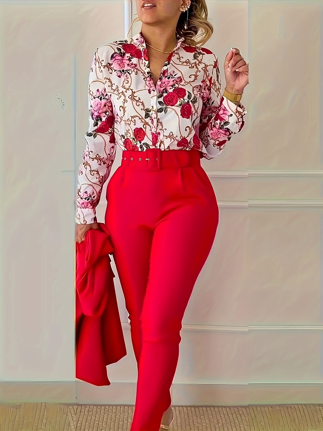 Chongzhong Only Elegant Floral V-Neck Blouse and Drawstring Tapered Pants Set - Comfortable, Durable, Suitable for All Seasons