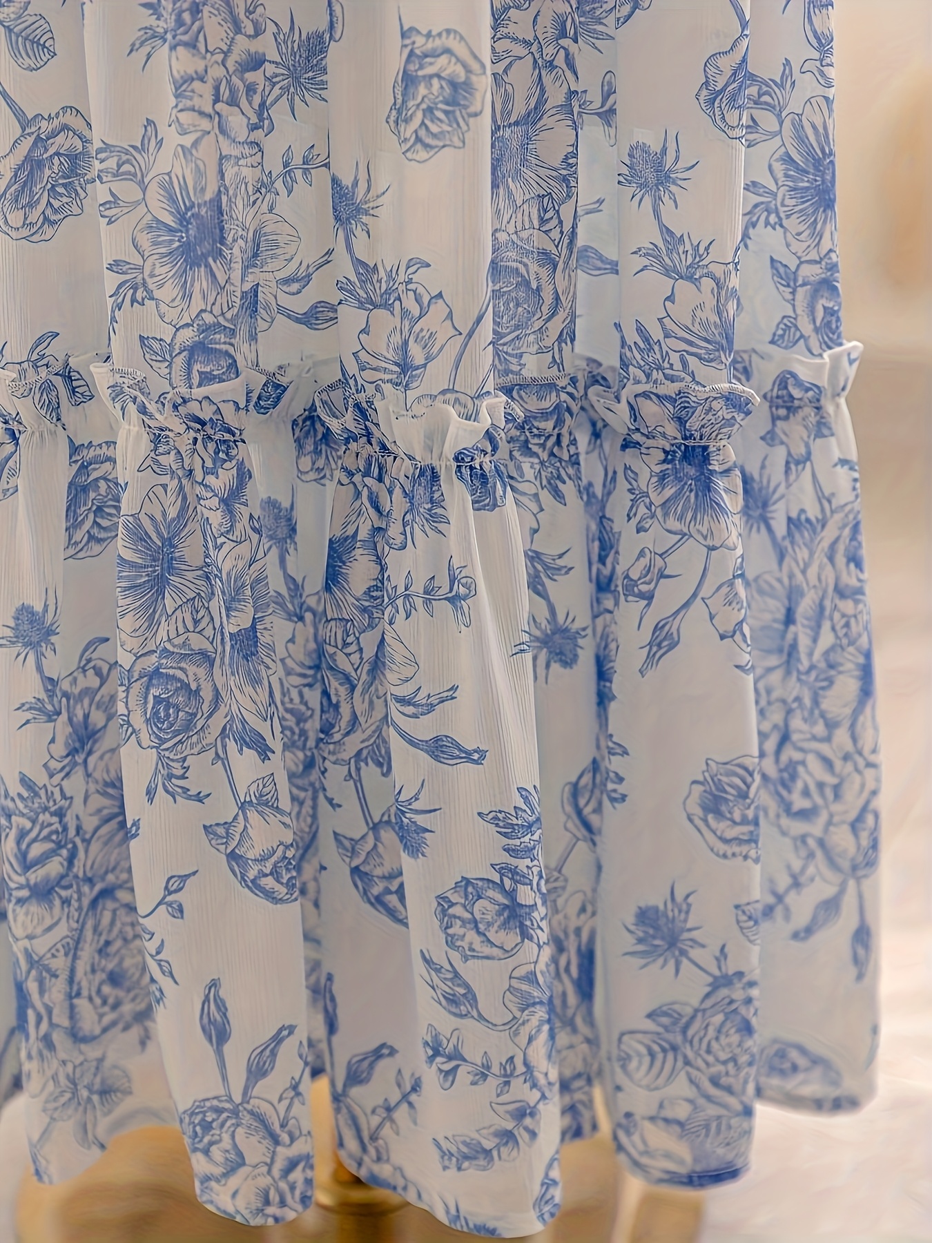 a loose a line graduation dress a blue white floral print - Temu Pakistan