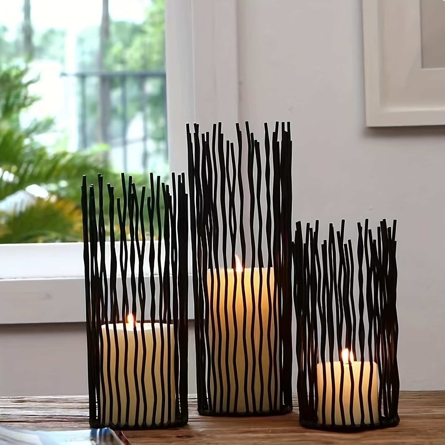 

3pcs Black Metal Wire Willow Pillar Candleholder Set, Creative Hollow Geometric Candle Holder For Table Centerpiece Fireplace Mantel Decoration, Party, Wedding