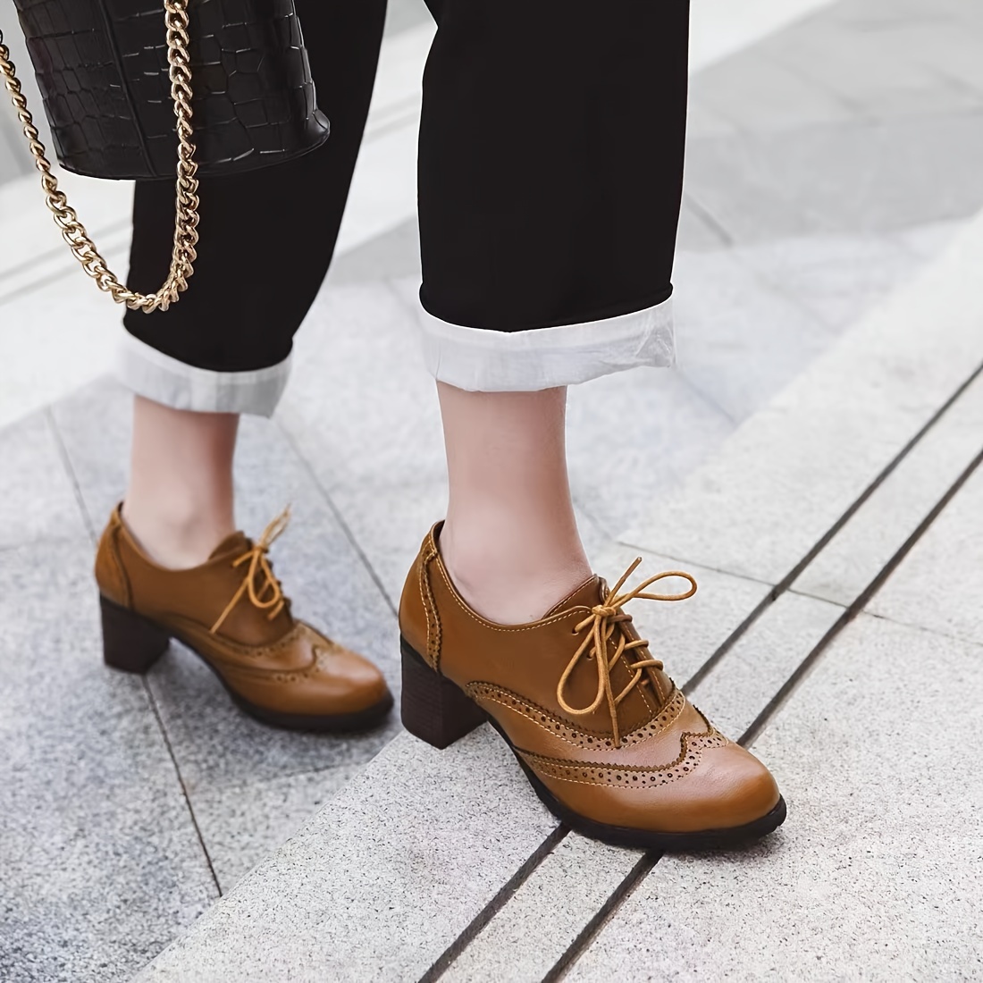 Lace up shop perforated oxfords shoes