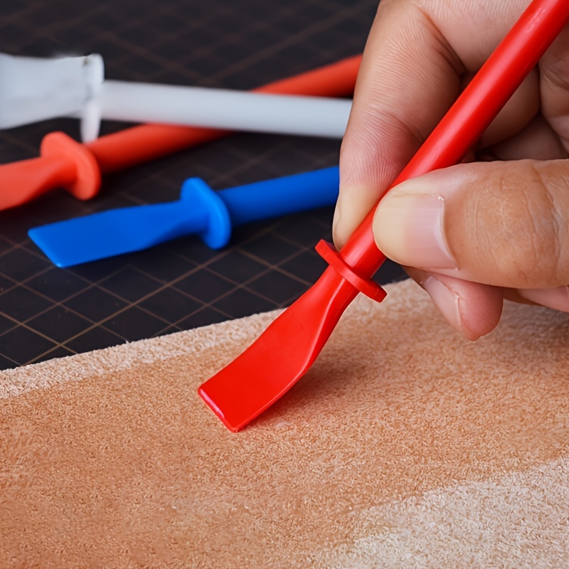 

Épandeurs de colle, applicateur de bâtons de frottis de colle en polypropylène, grattoirs de peinture pour outil d'artisanat du cuir d'art de bricolage fait à