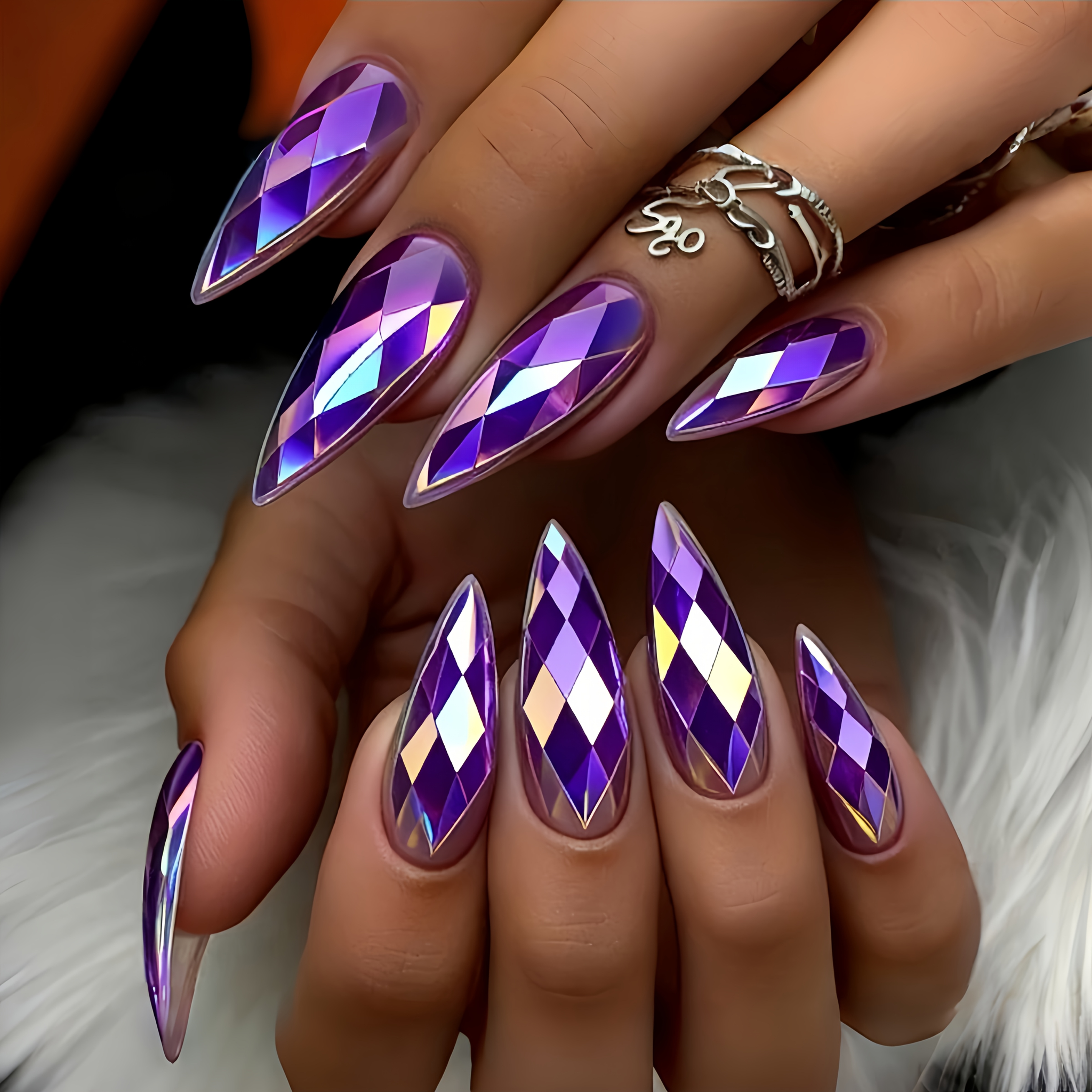 Mid-length Almond Nail Art, 3d Diamond-shaped Stereoscopic Electroplated Super Glitter False Nails, Purple Electroplated Nails, 24pcs Removable Nail Stickers, Sparkling Nail Pieces