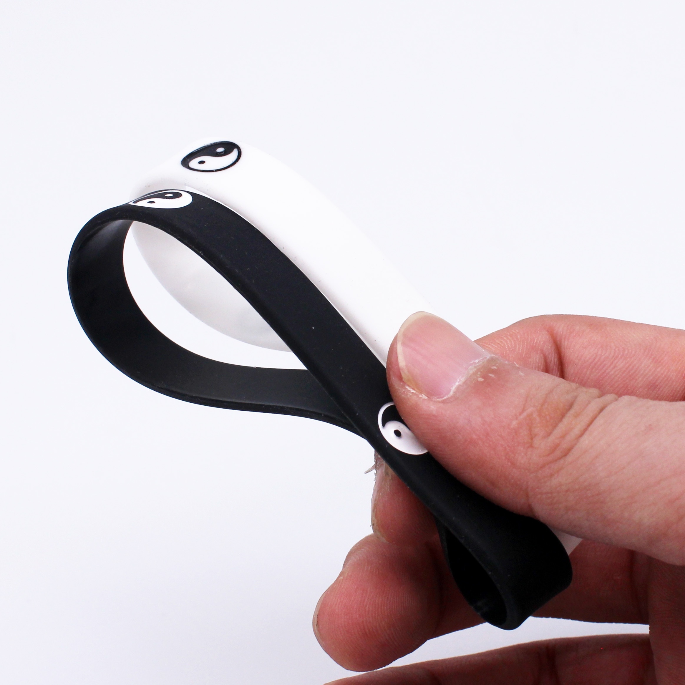 4pc Yin Yang Pattern Silicone Wristbands, Durable Accessories