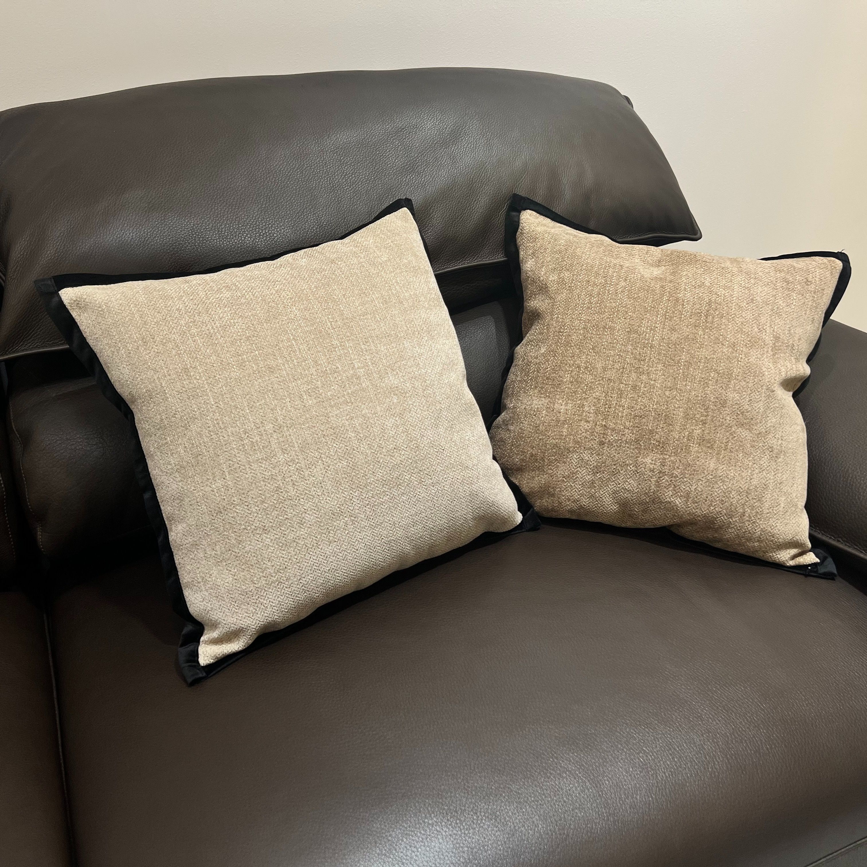 1pc, Vintage-Inspired French Style Easy Modern Cover - Zippered, Made of Soft And Plush Chenille, Perfect for Home Sofa, Terrace Furniture, Bench, Or Porch Decoration, Pillow Not Included
