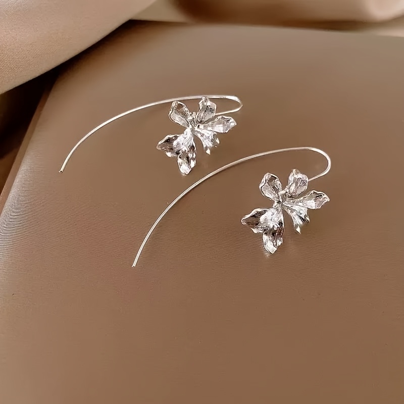 Women's Exquisite Versatile Individual Iris Long Earrings