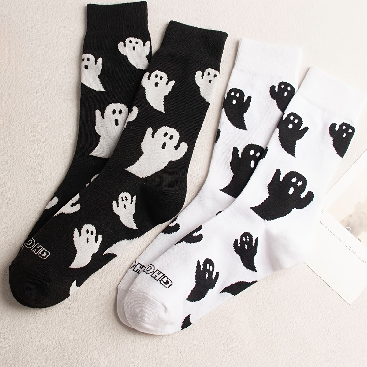 2-pack Women's Black And White Fun Pattern Halloween Mid-calf Socks, Perfect For Couples - Great Halloween Gift