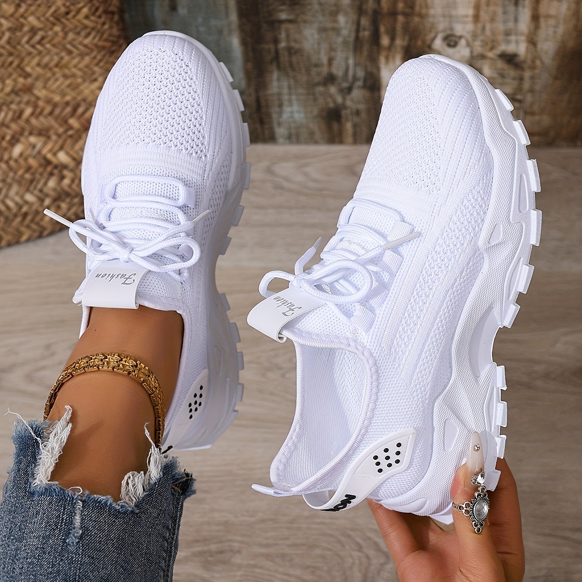 damen-modesneaker mit schnürung, mit fly-woven-technologie gewebte, atmungsaktive und bequeme outdoor-laufschuhe, leichte freizeitschuhe mit weicher sohle