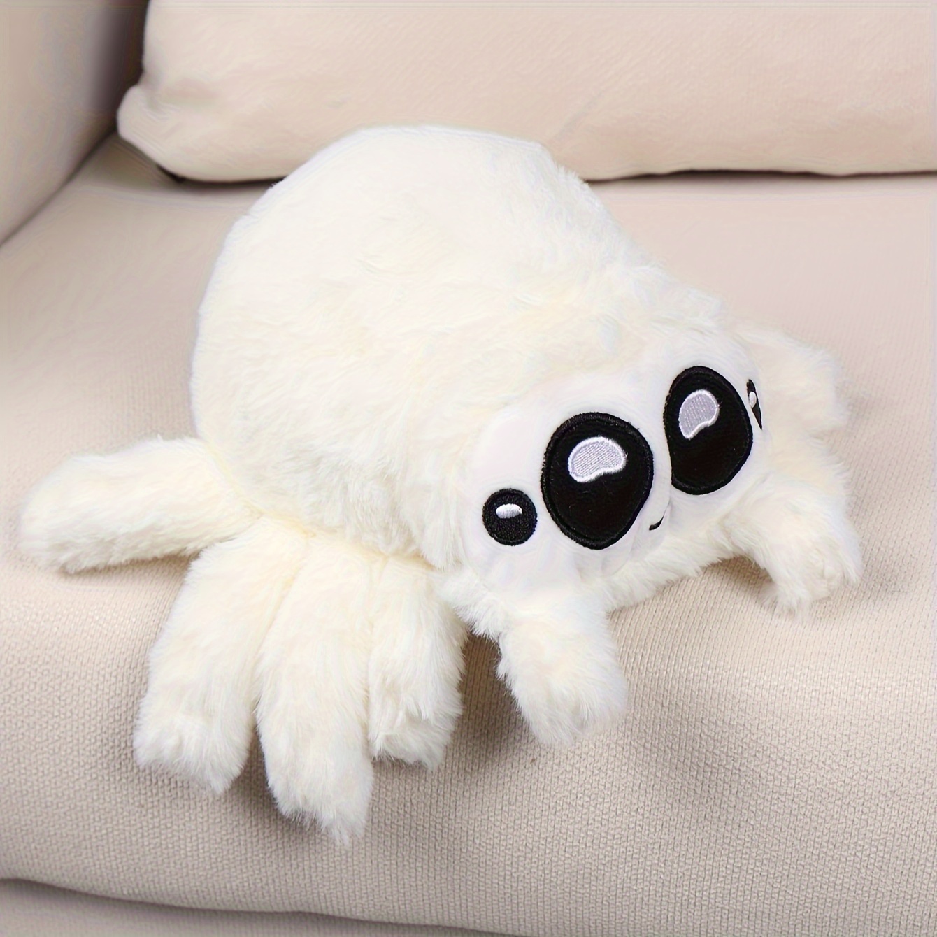 

1pc Black And White Plush Spider Toy Home Decoration Holiday Ornament For Gifting To Friends, Suitable For Valentine's Day And Halloween.
