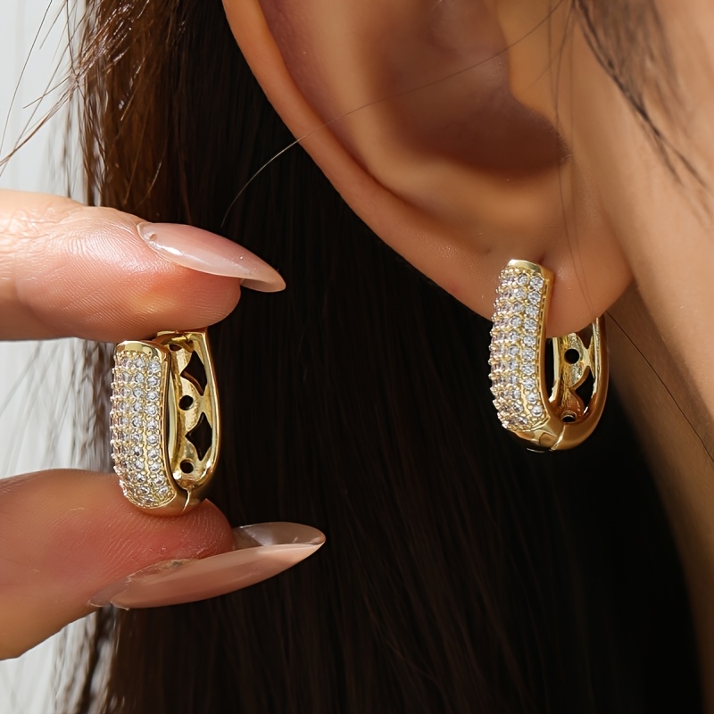 E-shop 1 Paar elegante und luxuriöse geometrische ovale Kupfer-Ohrschmuck, verziert mit funkelnden synthetischen Zirkonen, geeignet für Damen als