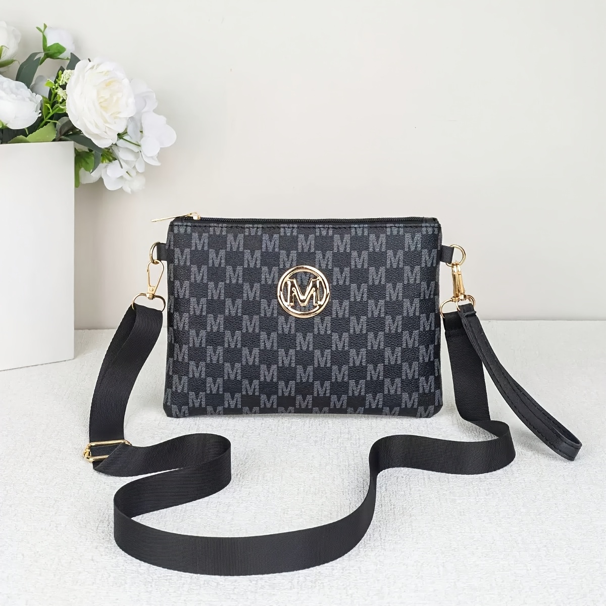 TEMU Fashionable Old Flower M Pattern Envelope Bag, Multi-carry Crossbody Clutch, Comes With Adjustable Wide Shoulder Strap And Thin Wrist Strap