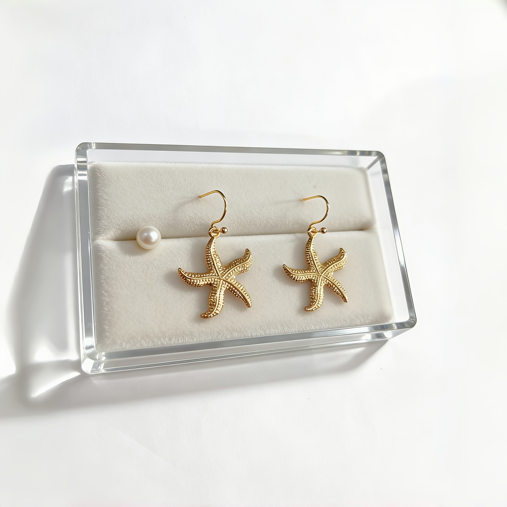 Women's Ocean Vacation-Style Metal Starfish Earrings, Textured Design