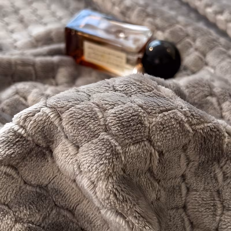 1pc luxury milk velvet blanket ultra soft plush winter bedspread cozy throw with football pattern machine washable for bedroom living room Product details 2