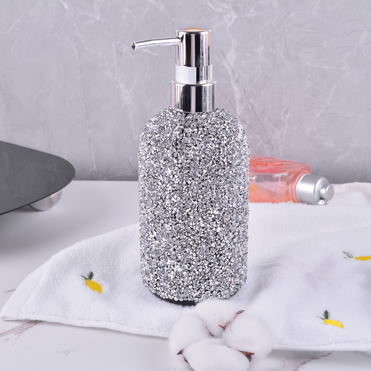 E-shop 500ml Funkelnder Diamantbesetzter Seifenspender - Drucktyp, Nachfüllbare Flasche für Shampoo, Duschgel & Lotion - Elegantes Badezimmerzubehör