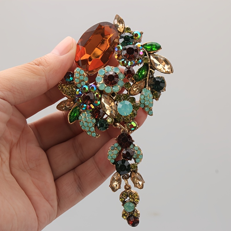 Exquisite Retro Design Temperament Brooch Accessory